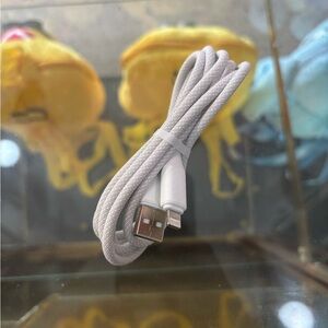 Braided Lightning to USB Cable — White
